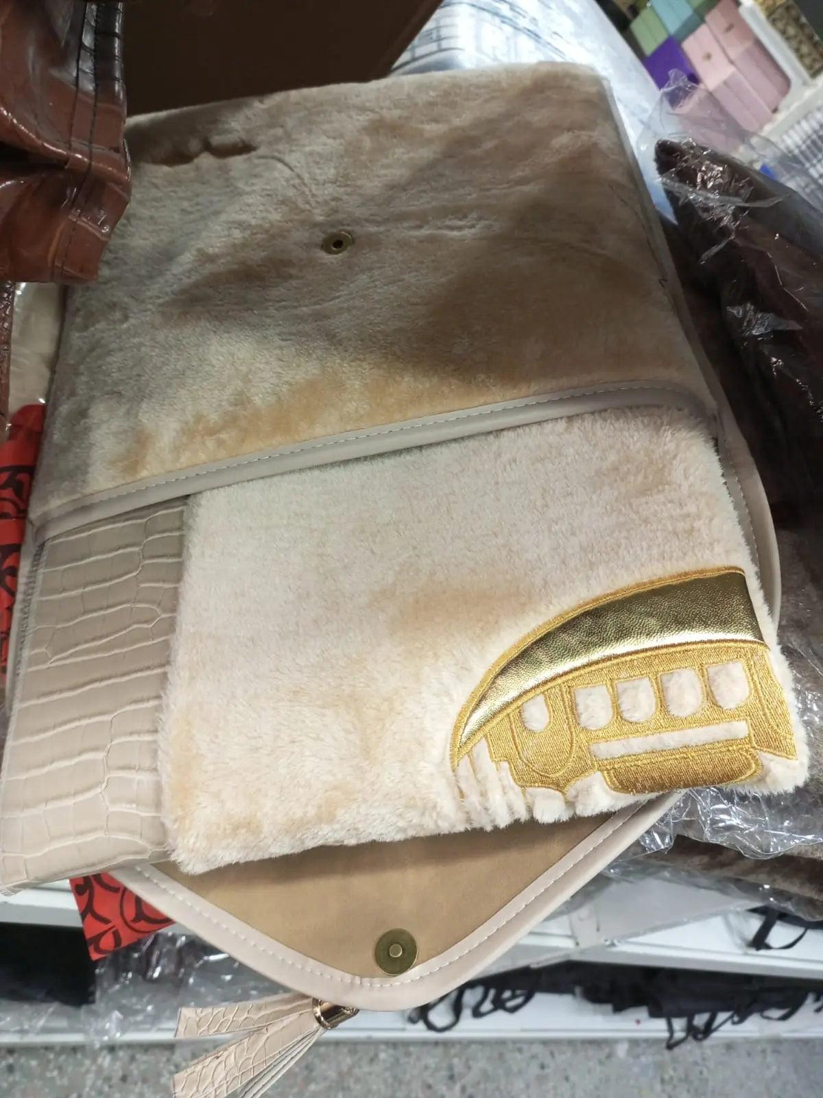 Prayer Mat with Bag Walsh Trader