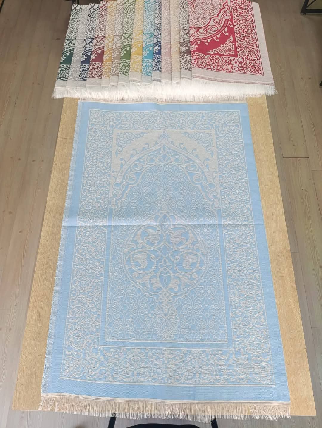 Prayer Mats (Price per 10 Pieces) Walsh Trader