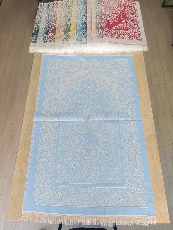 Prayer Mats (Price per 10 Pieces) Walsh Trader