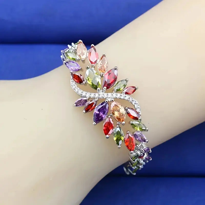 Elegant Women's Cubic Synthetic Zirconia Bracelet - White Golden-Plated Guangdong,China