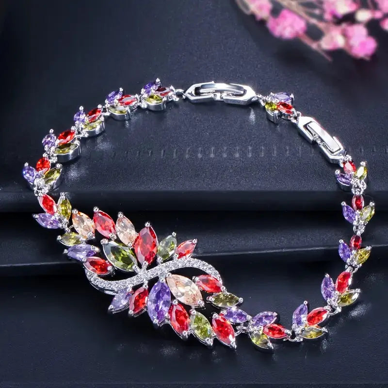 Elegant Women's Cubic Synthetic Zirconia Bracelet - White Golden-Plated Guangdong,China