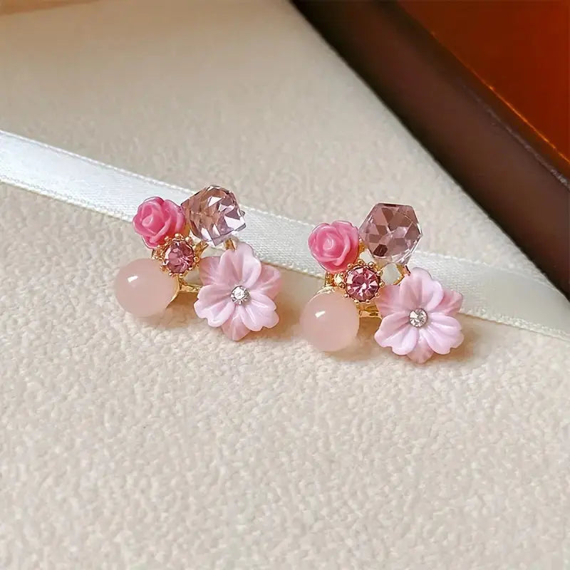 1 Pair of Retro Purple and Pink Flower Earrings Zhejiang,China